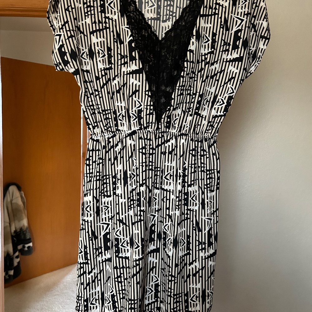 Polyester dress - image 1